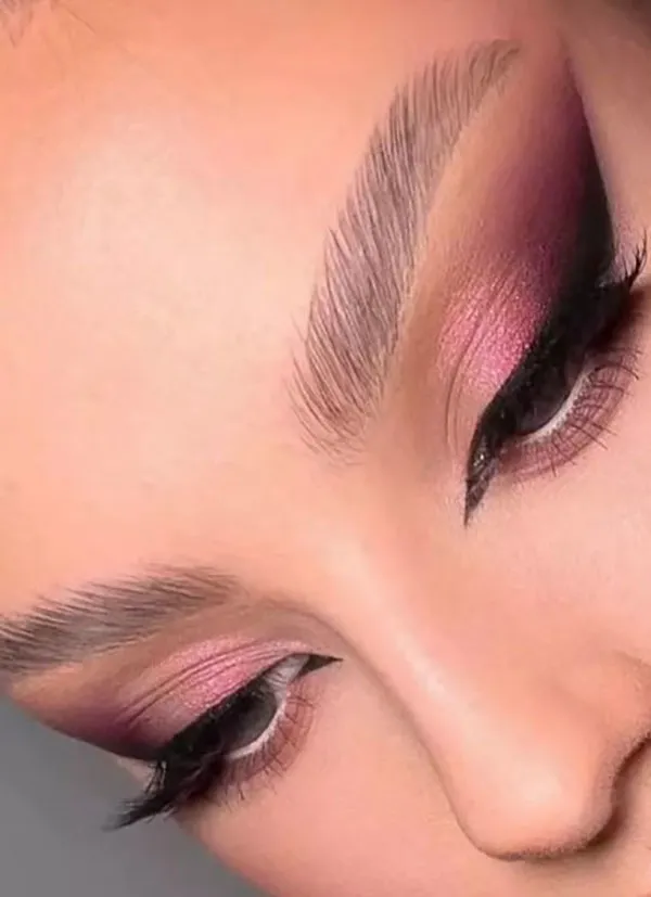 34 مدل میکاپ چشم خطی دخترانه برای همه فرم چشم؛ترند جذاب امسال که همه میزنن! 18 Lined eye makeup 14