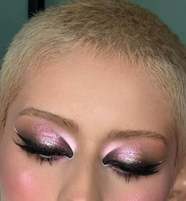 34 مدل میکاپ چشم خطی دخترانه برای همه فرم چشم؛ترند جذاب امسال که همه میزنن! 23 Lined eye makeup 19