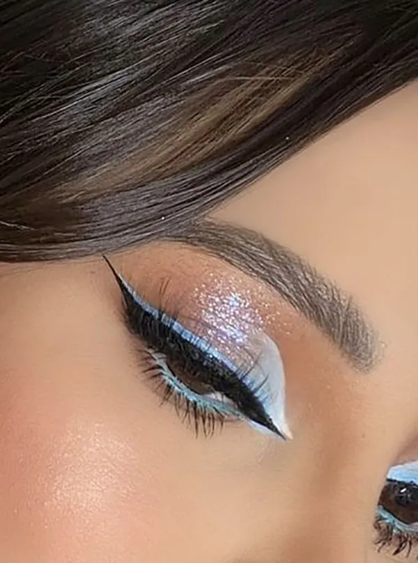 34 مدل میکاپ چشم خطی دخترانه برای همه فرم چشم؛ترند جذاب امسال که همه میزنن! 34 Lined eye makeup 29