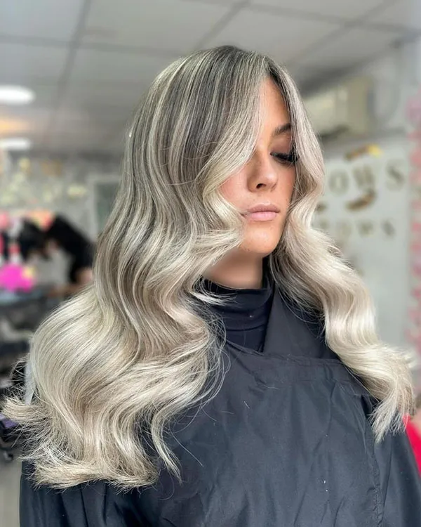 Long hair highlights 28