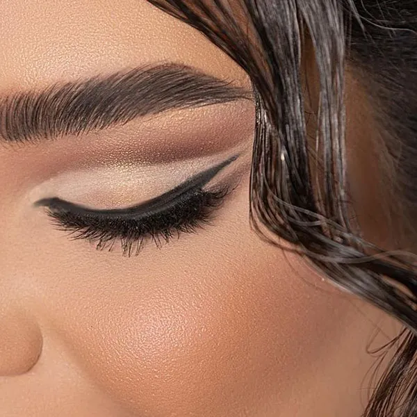جدیدترین میکاپ با چشم بسته 1404؛ چالش جذاب و پرخنده این روزهای شبکههای اجتماعی ! 32 Makeup with eyes closed 28