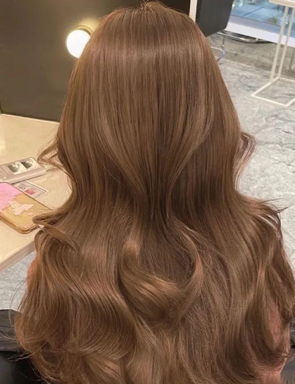 رنگ مو موکا بدون دکلره دخترانه 1404 | رنگ گرمی که این روزا خیلی ترنده! 30 Mocha hair color without bleach 29