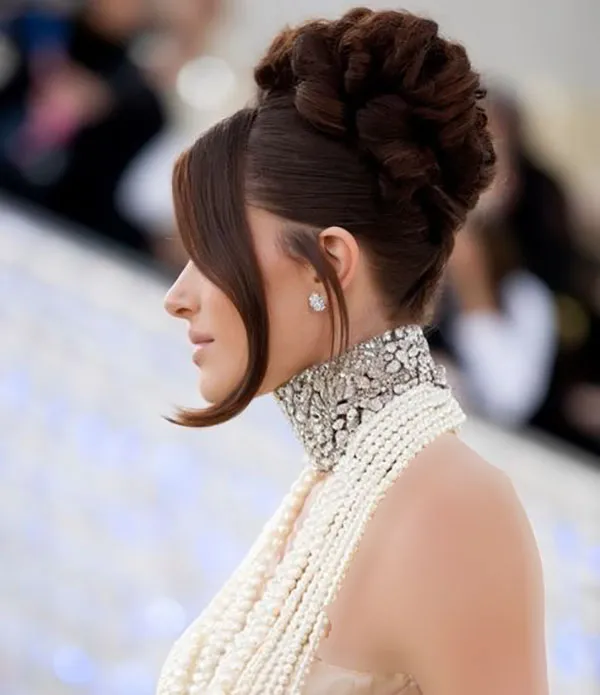 New European chignon models 25