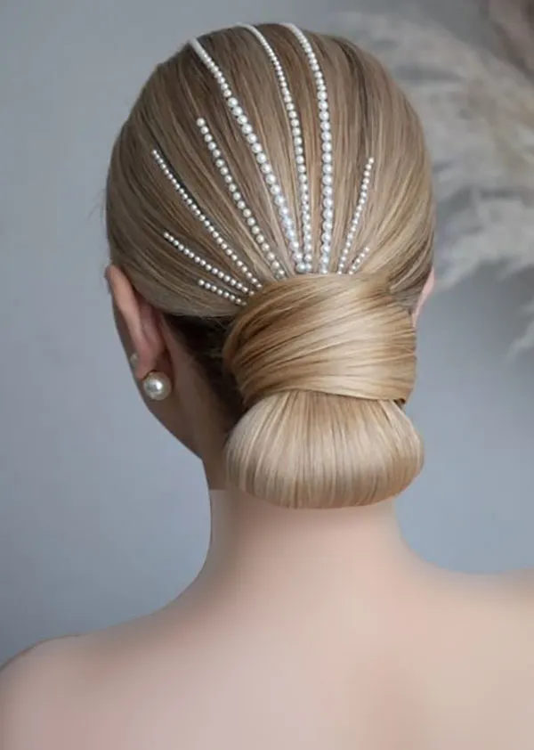 New European chignon models 7