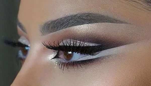 مدل آرایش چشم جدید و شیک دخترانه | ترندهای جذاب 2025 از مینیمال تا فانتزی! 34 New eye makeup 30 1