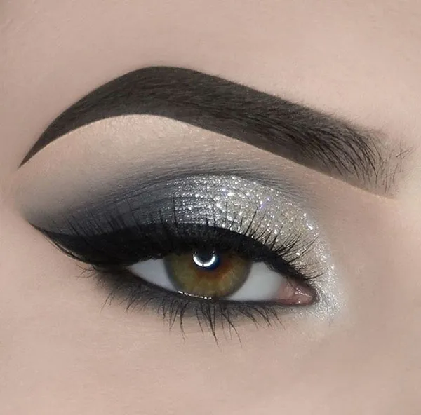 مدل آرایش چشم جدید و شیک دخترانه | ترندهای جذاب 2025 از مینیمال تا فانتزی! 11 New eye makeup 7 1