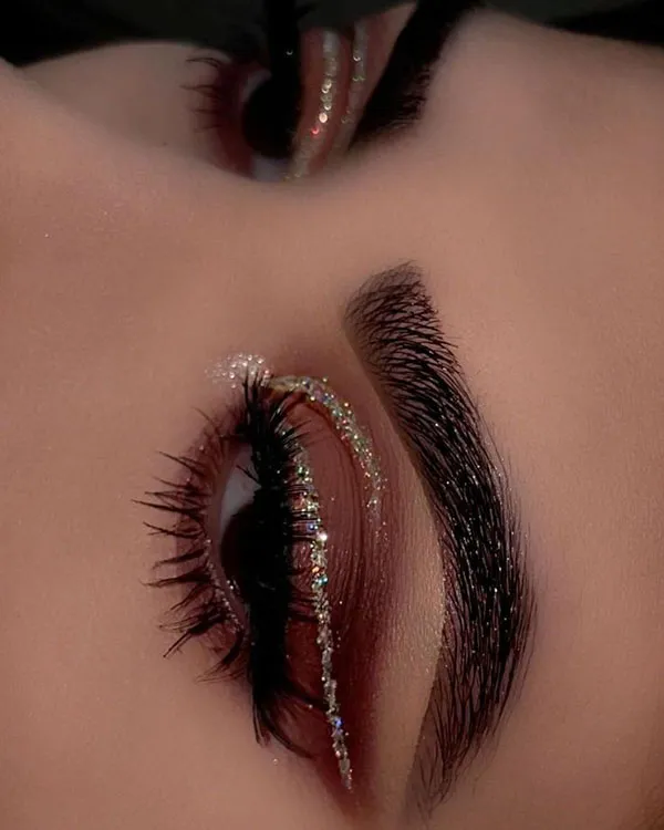 New girls eyeshadow model 13