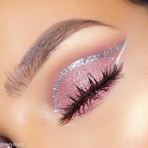 New girls eyeshadow model 15