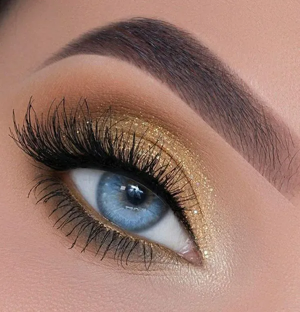New girls eyeshadow model 20