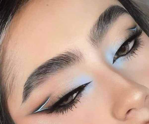 New girls eyeshadow model 22