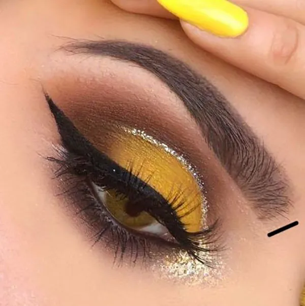 New girls eyeshadow model 23
