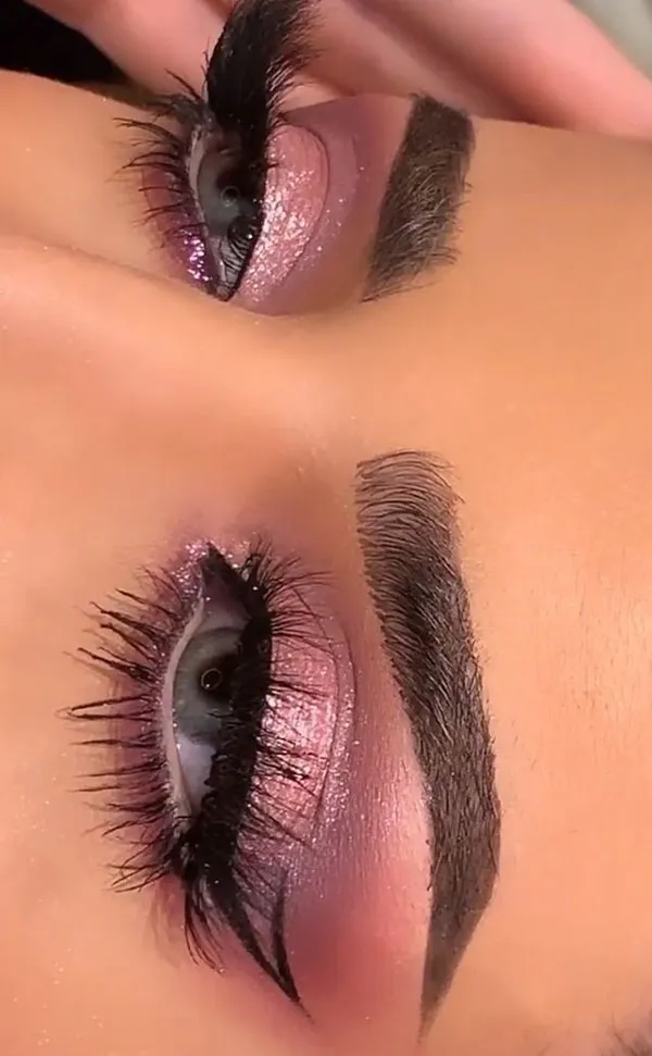 New girls eyeshadow model 27