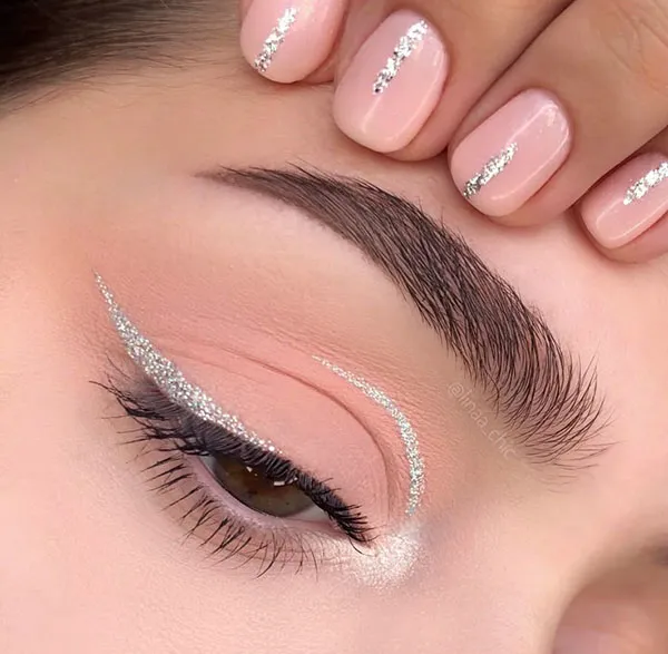New girls eyeshadow model 28