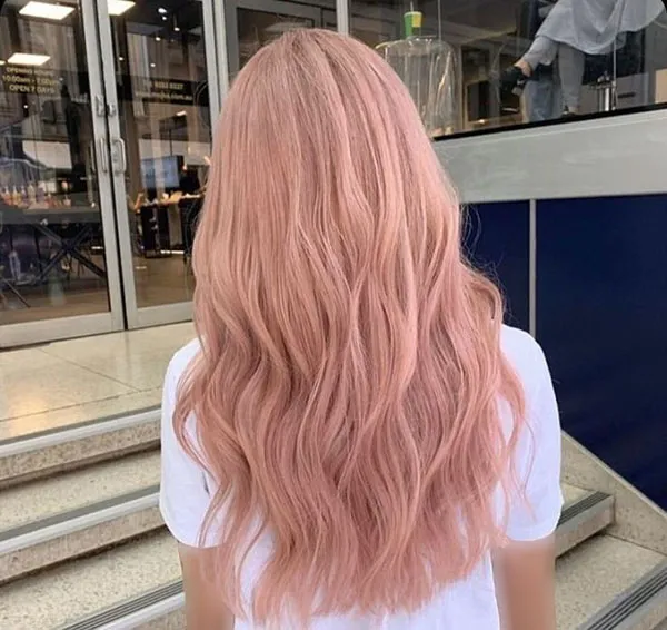 39 مدل رنگ مو پوست پیازی جدید؛ آمادهای با این رنگ، استایل جدیدت رو بسازی؟ 21 Onion skin hair color 18