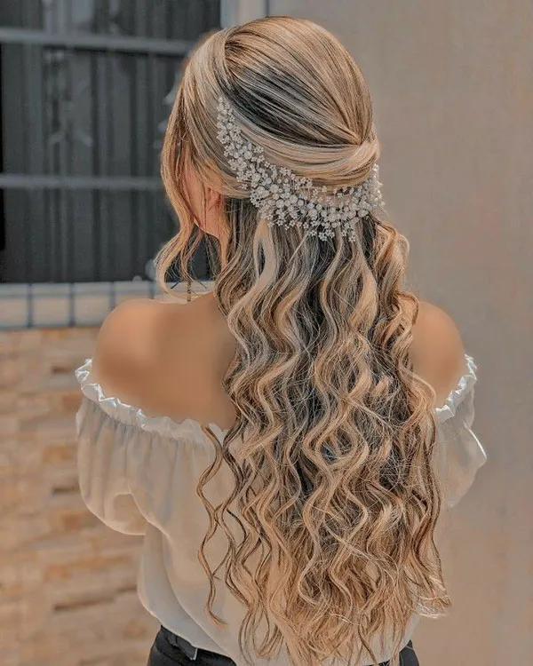 Open hairstyle for wedding 18