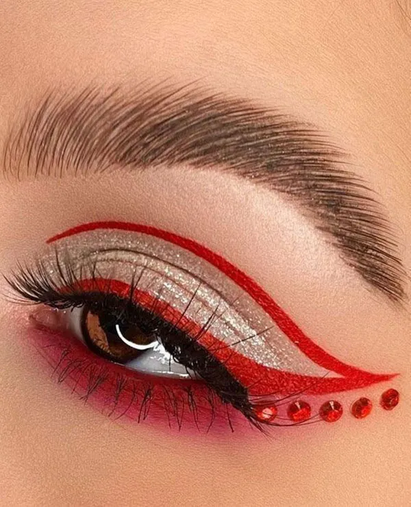 مدل سایه چشم قرمز دخترونه؛ جسورانه ترین ترند میکاپ 2025! 33 Red eye shadow 30