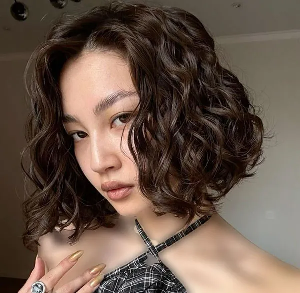 31 مدل مو کوتاه کرلی |وقتی فر بودن میتونه شیکترین انتخابت باشه! 28 Short curly hairstyle 18