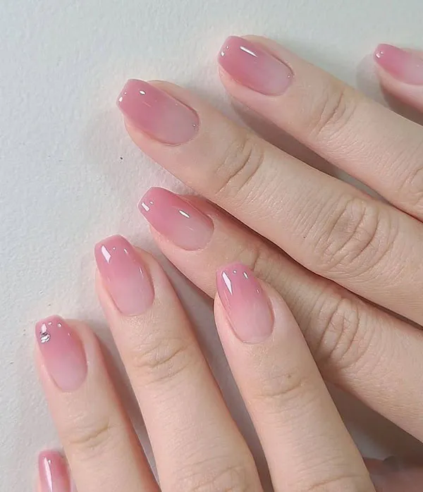 مدل ناخن گلدونی کوتاه دخترانه جدید 2025 | ساده، خاص و همیشه ترند! 14 Short flower nail design for girls 10
