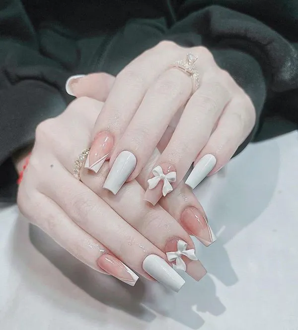 مدل ناخن گلدونی کوتاه دخترانه جدید 2025 | ساده، خاص و همیشه ترند! 8 Short flower nail design for girls 4