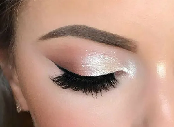 Simple eye makeup 16