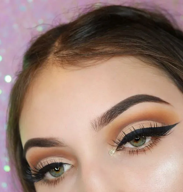 Simple eye makeup 22