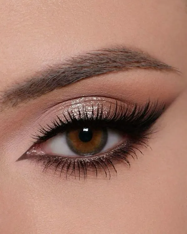 Simple eye makeup 23