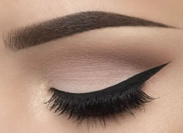 Simple eye makeup 24