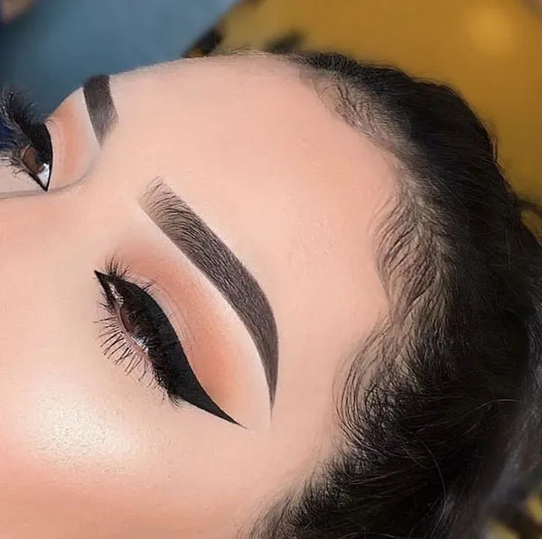 Simple eye makeup 8