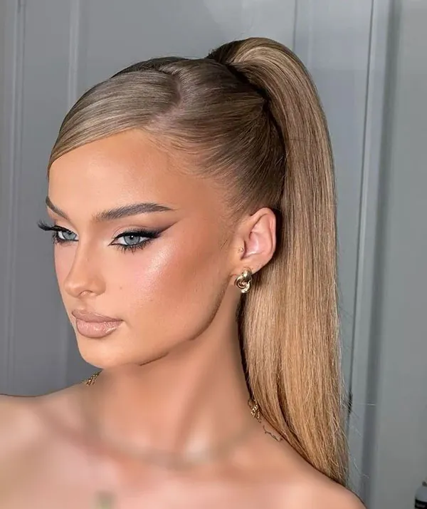 Simple hairstyle for girls 29