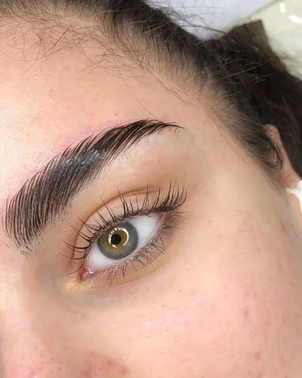 Straight and elongated eyebrow model 10