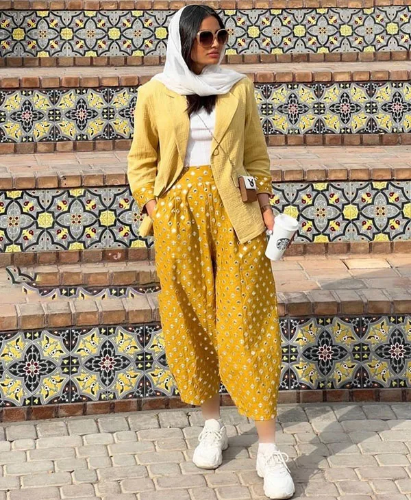 Style with wide leg pants 31