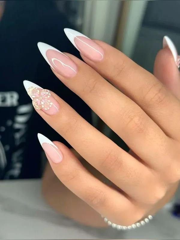 35 مدل ناخن فرنچ شیک سفید دخترونه؛ سادگی که همیشه لاکچری دیده میشه ! 9 Stylish white French nails 31