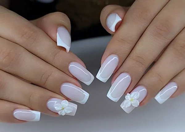 35 مدل ناخن فرنچ شیک سفید دخترونه؛ سادگی که همیشه لاکچری دیده میشه ! 10 Stylish white French nails 6