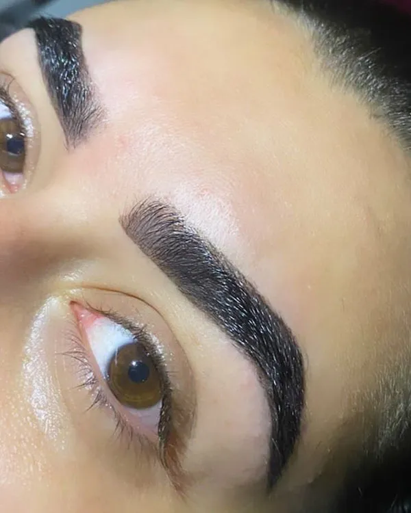 The best eyebrow model 2