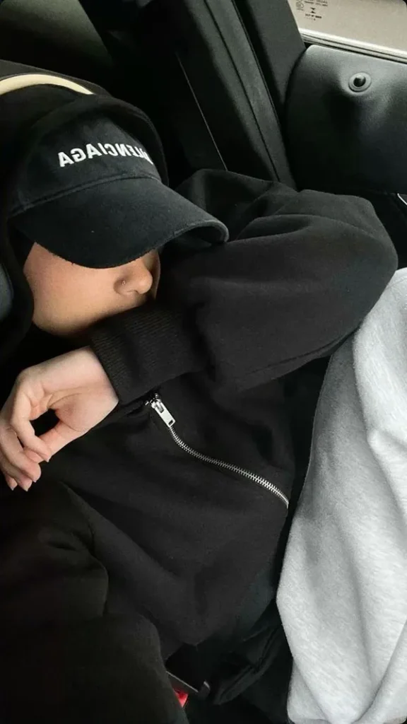 The latest profile picture of a shy girl 10