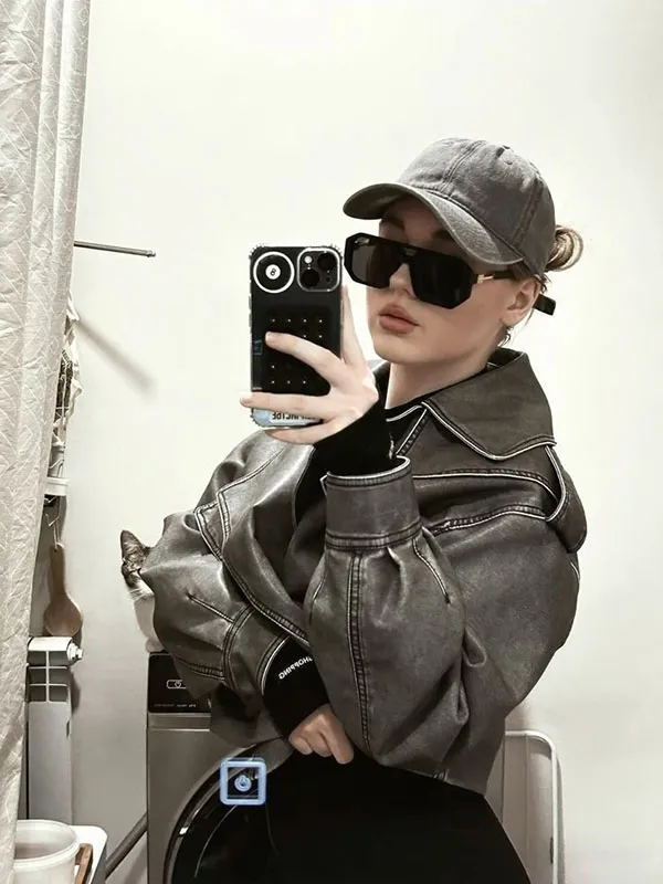 The latest profile picture of a shy girl 18