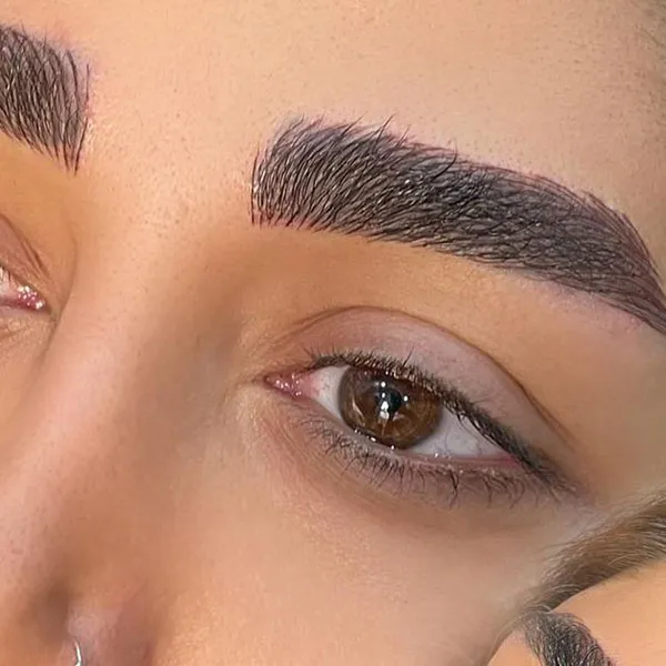 32 مدل ابرو پرپشت دخترانه ؛ نچرالترین ترند زیبایی! 8 Thick eyebrows 5