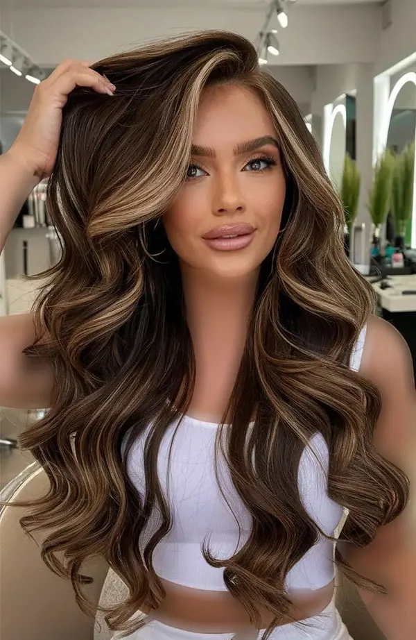 میدونی چه رنگ موی به پوست سبزه میاد؟ جواب اینجاست + راهنمای کامل 2025! 19 What hair color suits green skin 15