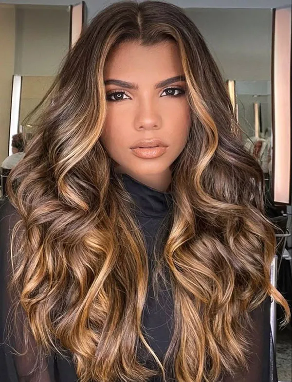 میدونی چه رنگ موی به پوست سبزه میاد؟ جواب اینجاست + راهنمای کامل 2025! 26 What hair color suits green skin 21