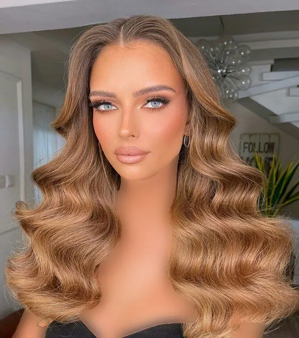 39 مدل مو فر درشت باز مجلسی زنانه | شیک، حجیم و فوقجذاب! 18 Womens loose curly hairstyle 15