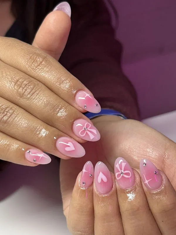 bow tie nail 20