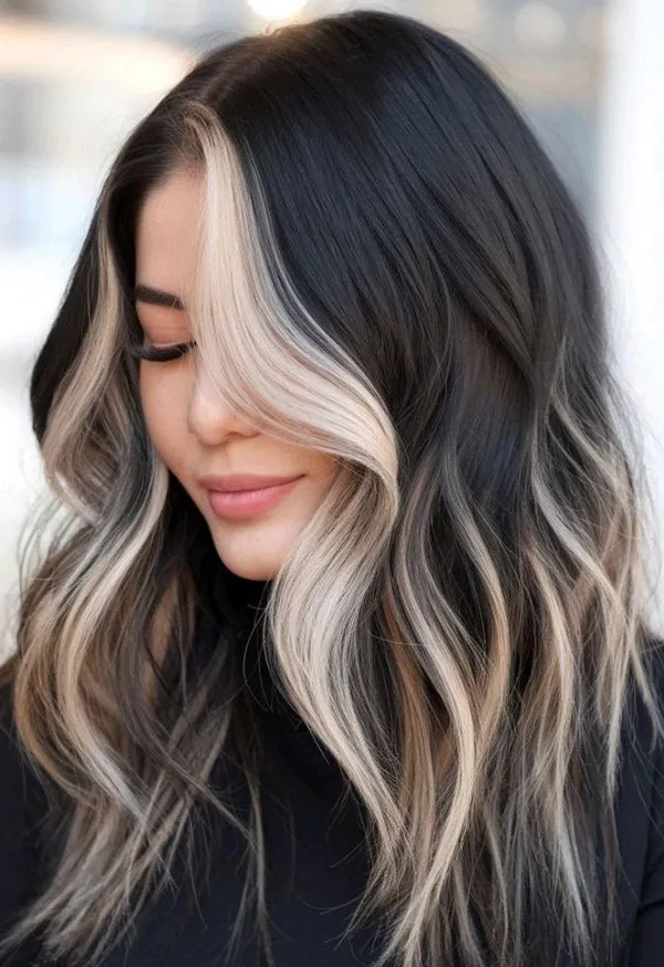 رنگ مو هایلایت تیره و روشن | 30 ترکیب خاص برای موهای جذاب و استایلی متفاوت 27 hair highlight dark light diakoland photo 26