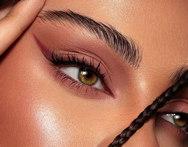37 سایه چشم کشیده دخترانه | برای همه فرم چشم، طبیعی، لایت و حرفه ای! 16 long eye shadow 12