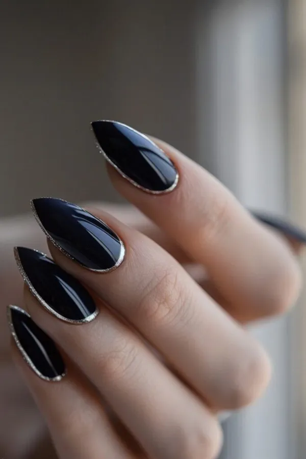 جدیدترین ایده طراحی ناخن 2025؛ بهترین مدل رو برای امسال انتخاب کردی؟ 35 nail design ideas diakoland photo 37