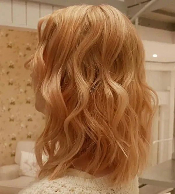 مدل رنگ مو کهربایی دخترانه؛ ترند گرم و درخشان 2025 13 Amber hair color 10