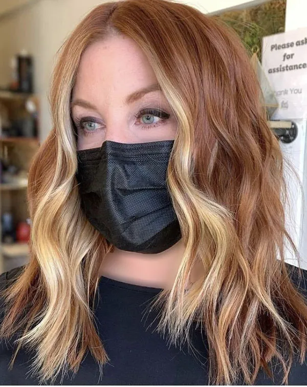 مدل رنگ مو کهربایی دخترانه؛ ترند گرم و درخشان 2025 28 Amber hair color 25