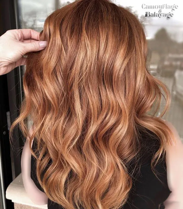 مدل رنگ مو کهربایی دخترانه؛ ترند گرم و درخشان 2025 31 Amber hair color 28
