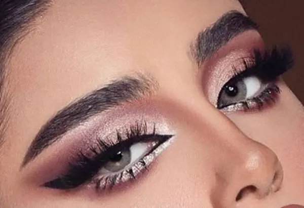 Bridal Shine Eyeshadow 14