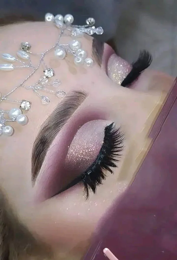 Bridal Shine Eyeshadow 18