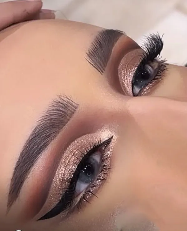Bridal Shine Eyeshadow 19